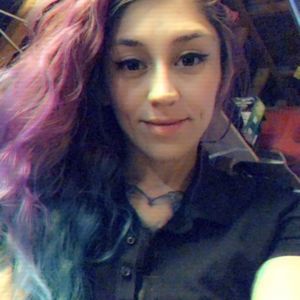 Meet your Posher, Ariel